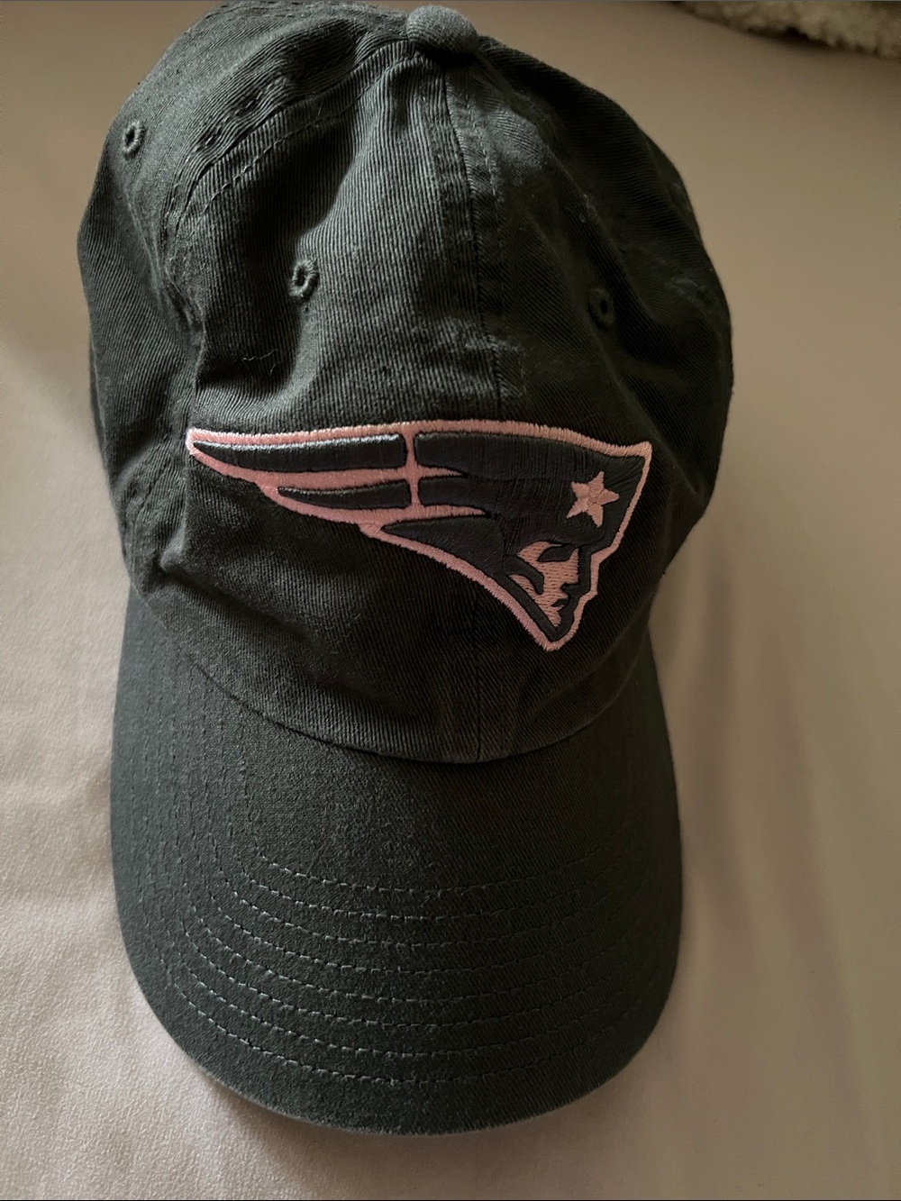 Womens Blue Cap with Pink Team Logo - Patriots